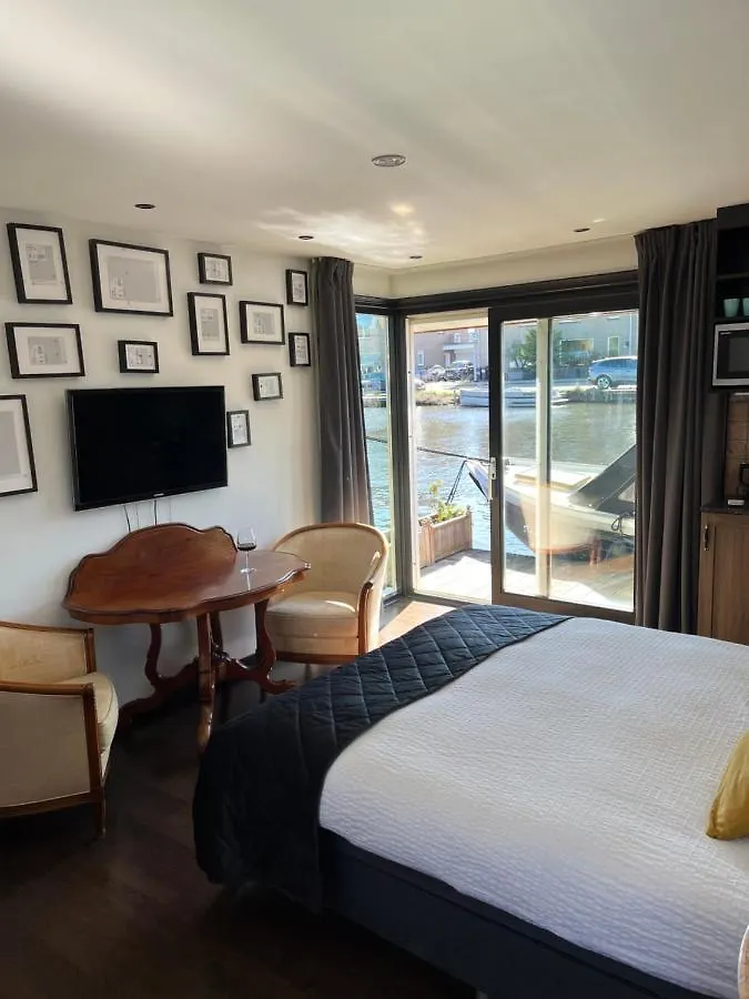 Morpheus Bed & Breakfast Amsterdam Netherlands